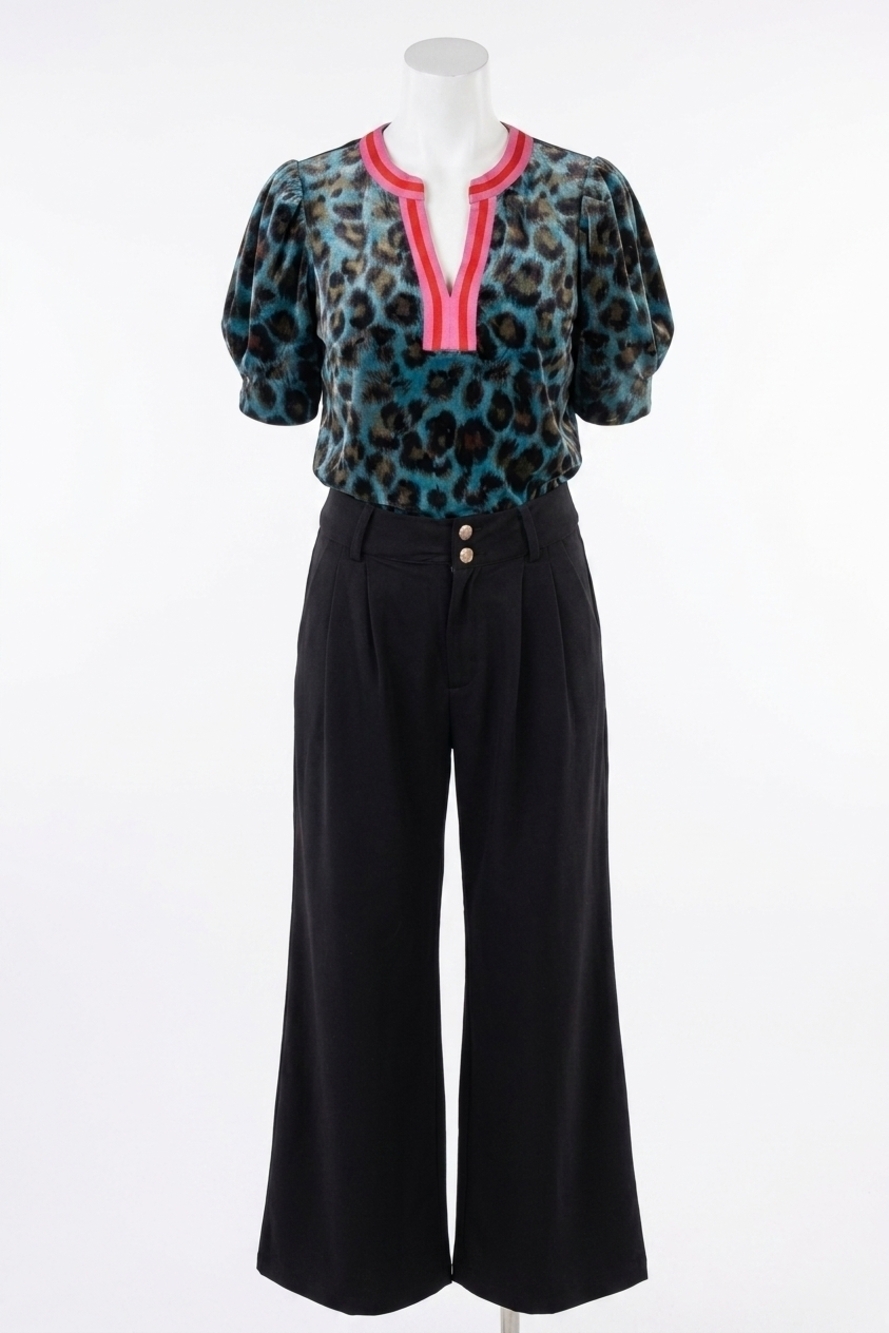 NEW VOY valerie velvet top in animal print